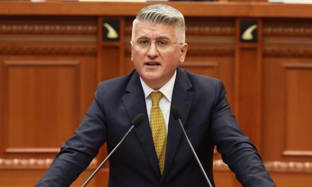 Kosi i cilësoi zgjedhjet ‘të lira dhe të ndeshme’/ Gjekmarja e kundërshton: Raporti i OSBE-së e rrëzoi 11 majin