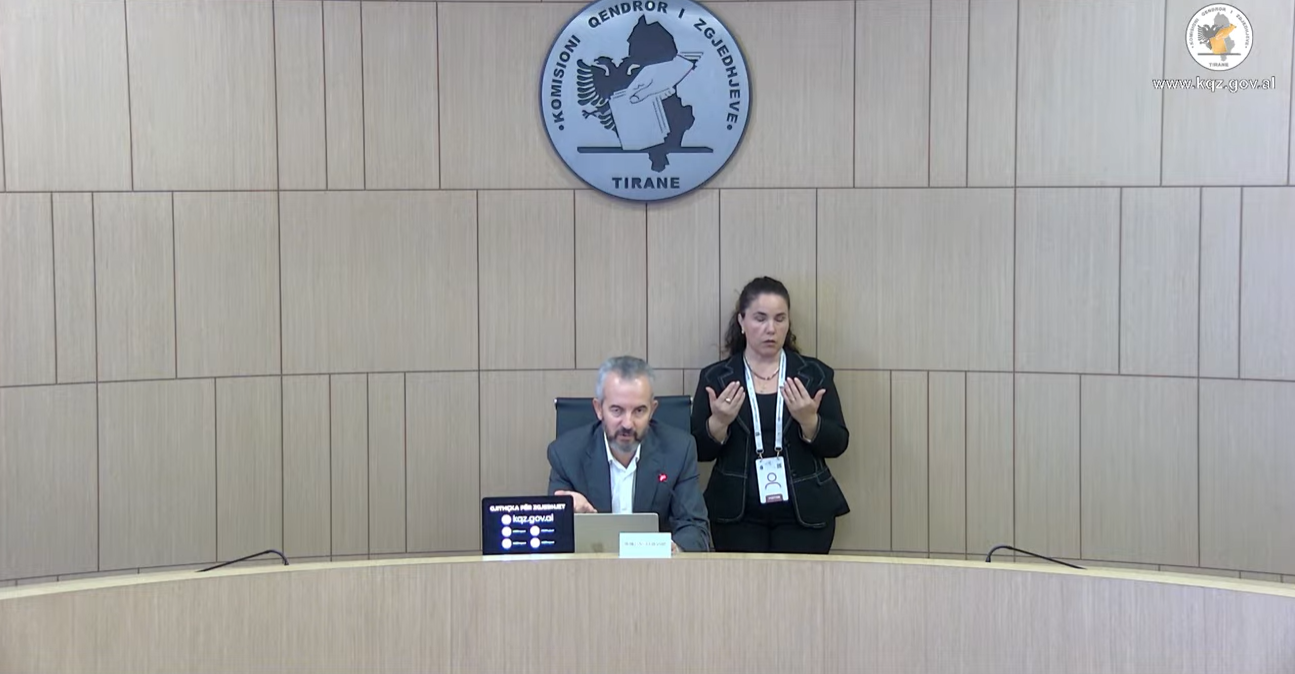 “Kryebashkiakët e zgjedhur janë legjitimë”, Celibashi: Mund ta përdorim Inteligjencën Artificiale gjerësisht në proceset zgjedhore