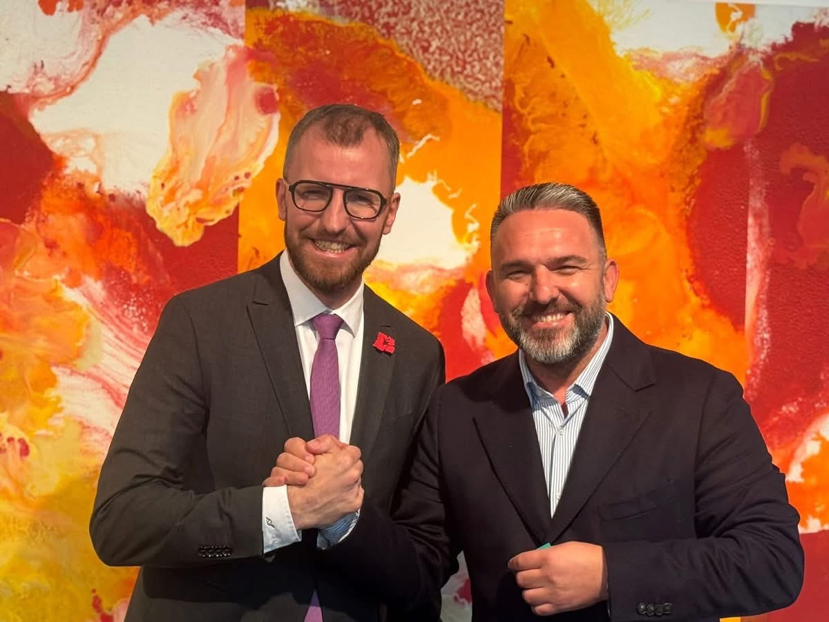 Kryebashkiaku Çaçi në Pragë: Takim me Kryetarin e Distriktit 6 të kryeqytetit çek për shkëmbim përvojash në qeverisjen vendore