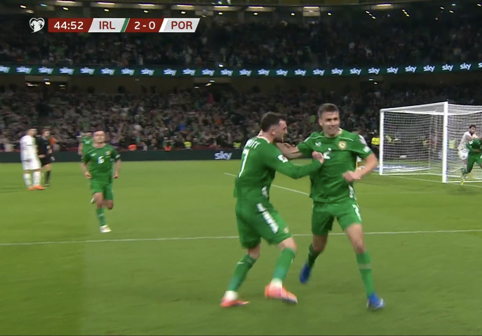 KUALIFIKUESET: Irlanda “spektakël” ndaj Portugalisë, Italia dhe Franca nuk “zhbllokohen” dot