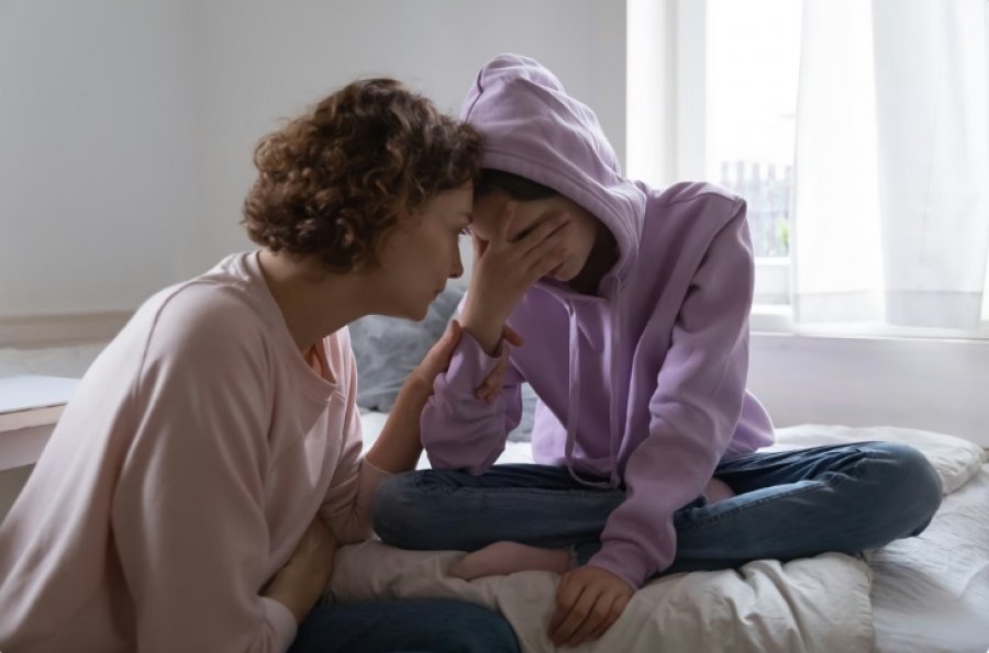 Kur fillon puberteti dhe çfarë ndodh gjatë kësaj periudhe?