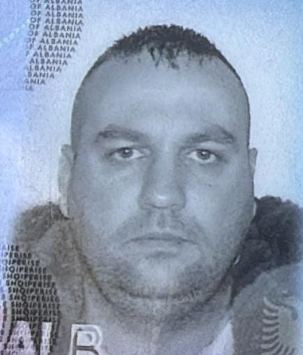 Ky është agjenti i AMP-së që u plagos në atentatin e Rinasit