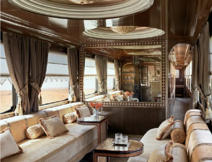 Ky është treni që po mahnit botën