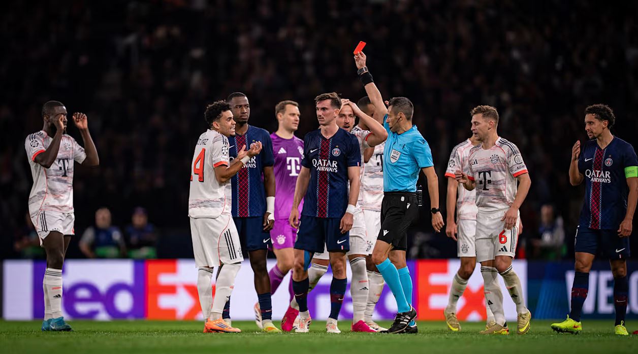 L.Diaz, “engjëll dhe djall”, Bayern nuk ndalet, “thyen” edhe PSG (VIDEO)