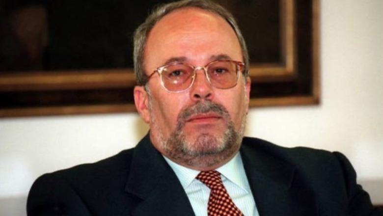 “Lamtumirë…”/ Fatos Nano përcillet sot për në banesën e fundit, mesazhi i Ramës