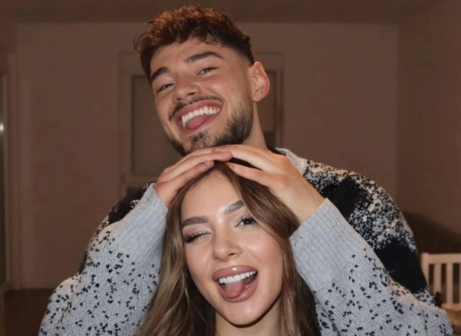 Leonardo Gashi ‘shkruan’ fundin e dashurisë me Lelen në këngën ‘Ex’!