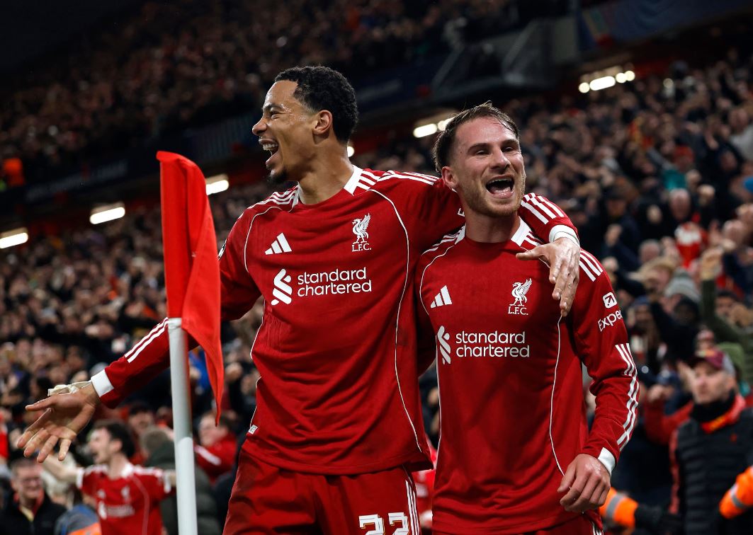 Liverpool “skuq” Realin, MacAllister shemb “murin” Courtois, Slot në delir: Fitore e madhe