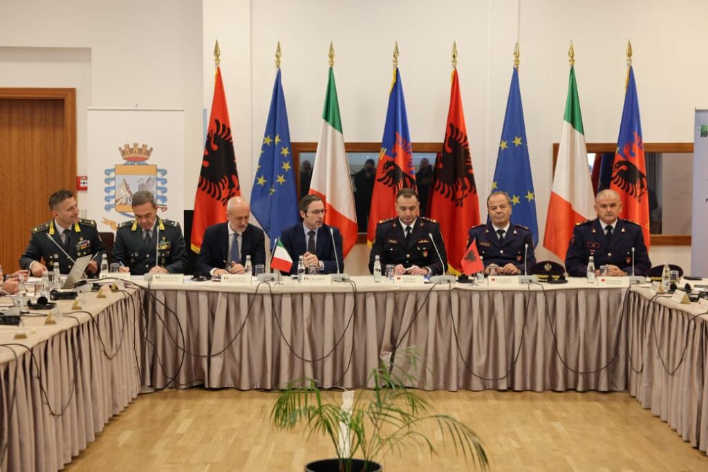 Lufta ndaj kanabisit, Guardia di Finanza: Rënie të bimëve të shkatërruara, preferohet të mbillet në veri të Shqipërisë