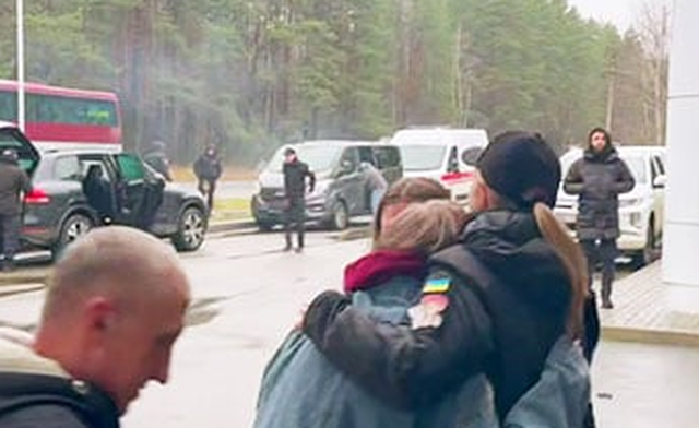 Marrëveshja e Trump, Lukashenko liron 31 të burgosur ukrainas