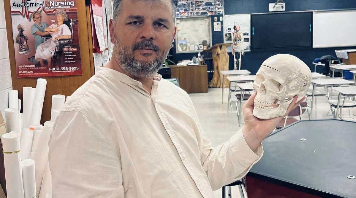 Marsel Lela: Letërsia, para së gjithash është përgjegjësi!