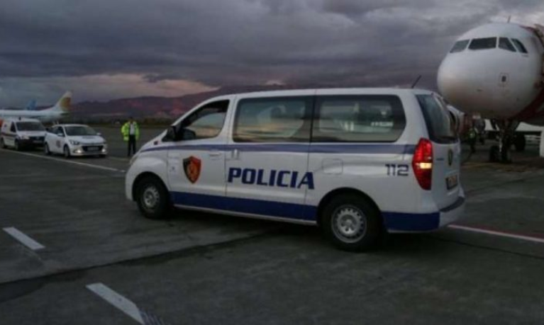 Mashtroi një biznes shqiptar përmes email-eve fiktive dhe përfitoi 33 500 euro, ekstradohet rumunja