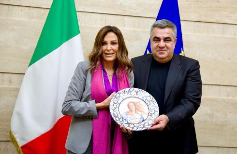 Mbledhja e qeverive/ Ministri Gonxhja takohet me homologen italiane