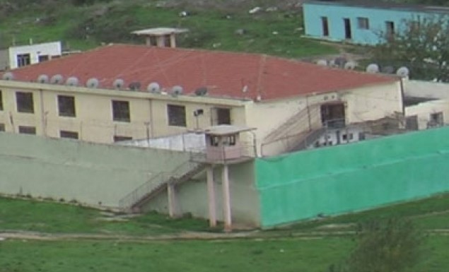 Mbyllet burgu i Bënçës, ku vuajti dënimin Fatos Nano! Rreth 100 punonjës mbeten pa punë..