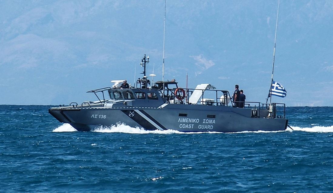 Mbytet varka me emigrantë në Greqi, raportohet për disa viktima