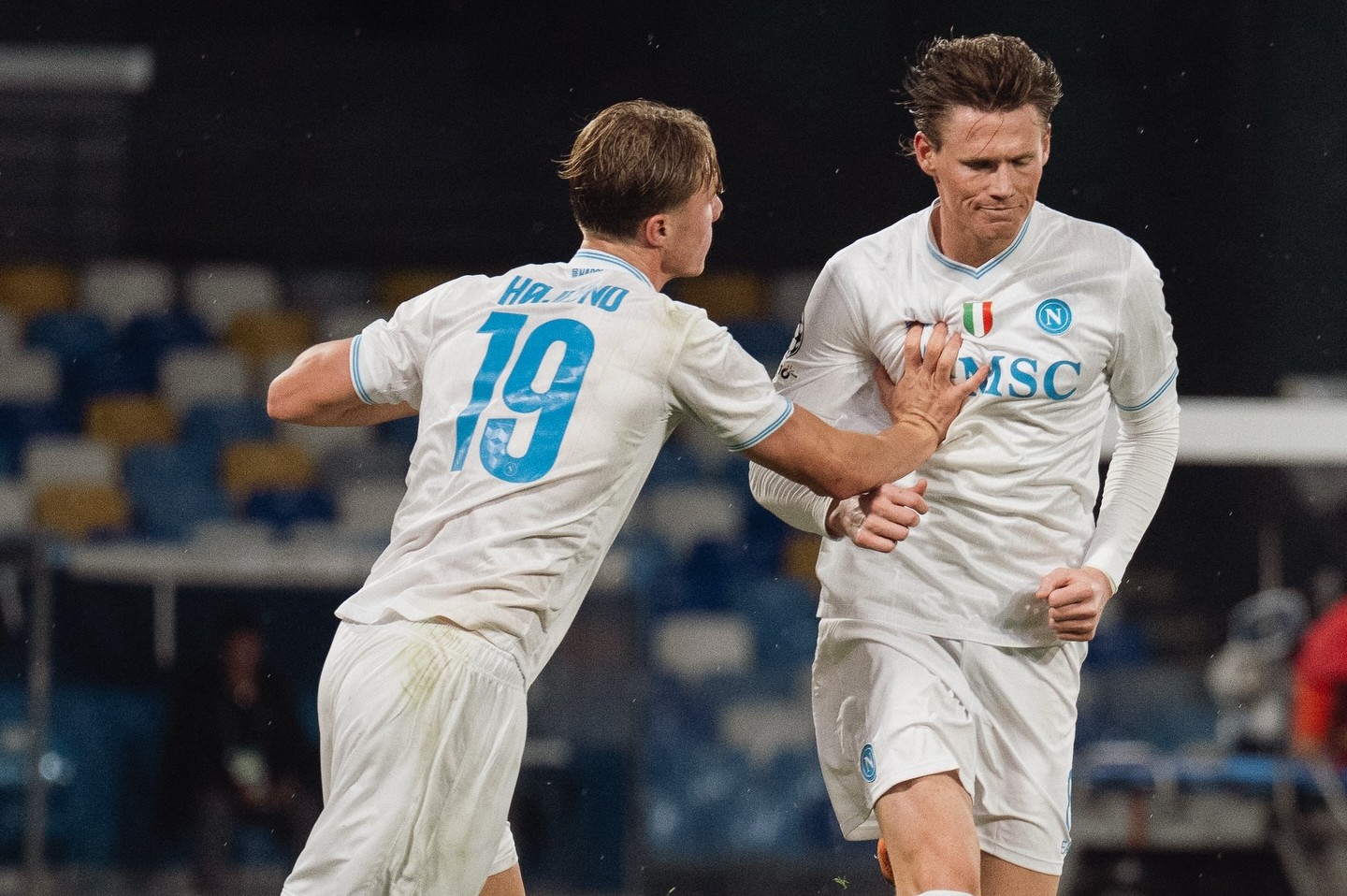 McTominay: Fitorja ndaj Qarabag në Champions më e vështirë nga sa mendonim, tifozët e Napoli janë ikonikë