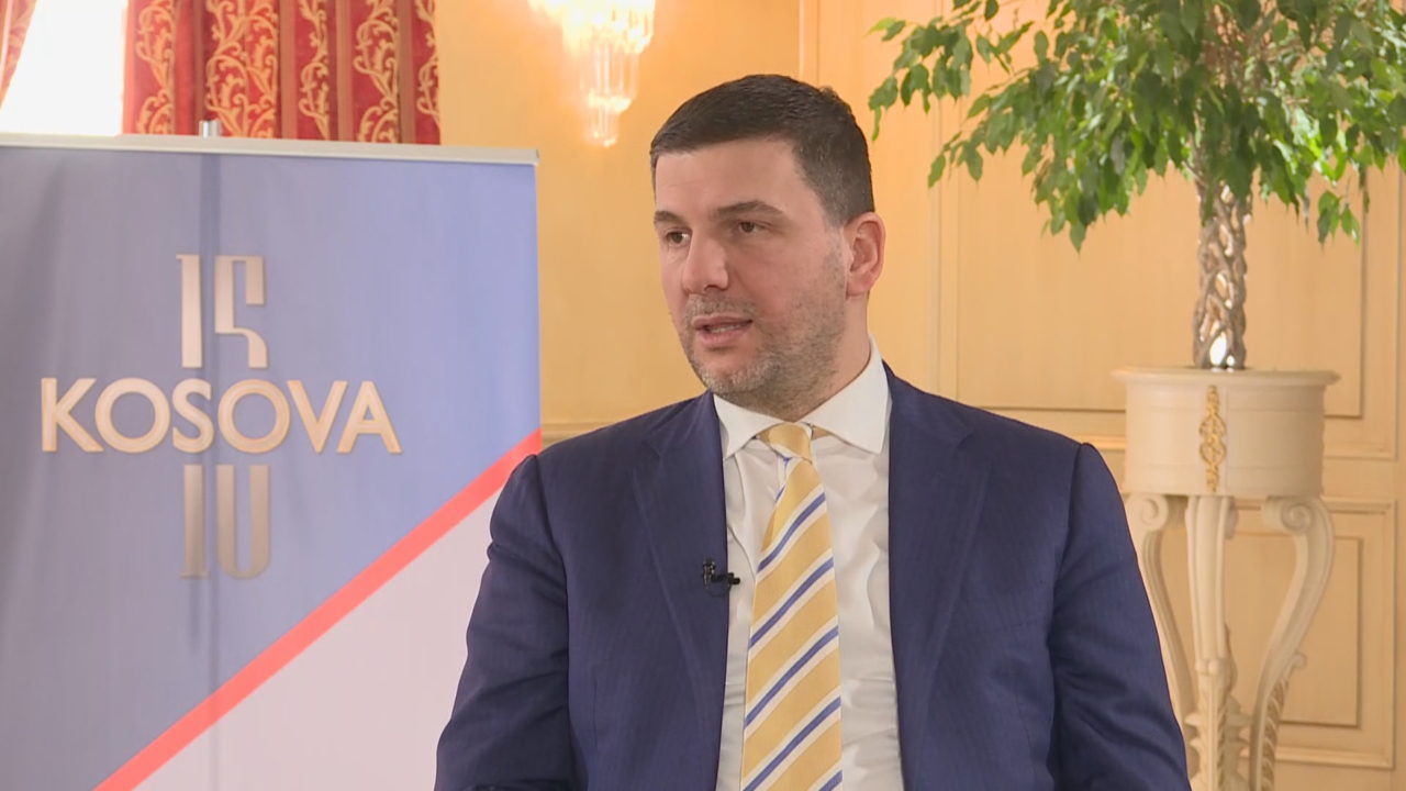 Memli Krasniqi jep dorëheqjen si kreu i PDK-së