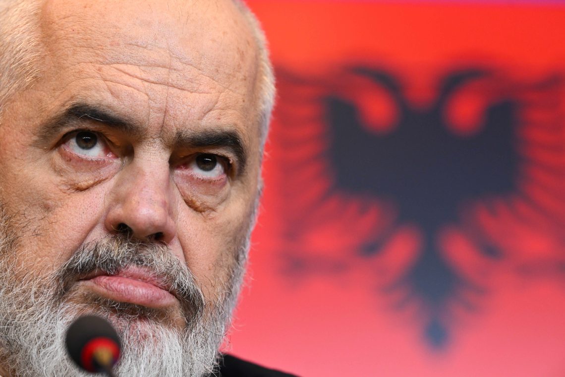 Mesazhi i Ramës për drejtësinë: Kur një pushtet hyn në territorin e një tjetri, Kushtetuta mbytet