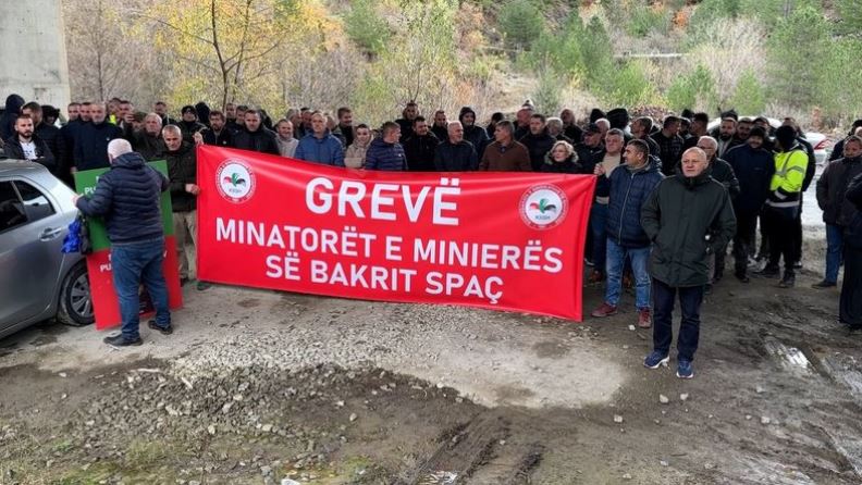 Minatorët e Spaçit mbyllin protestën pas 40 ditësh: Beteja do vazhdojë në rrugë ligjore