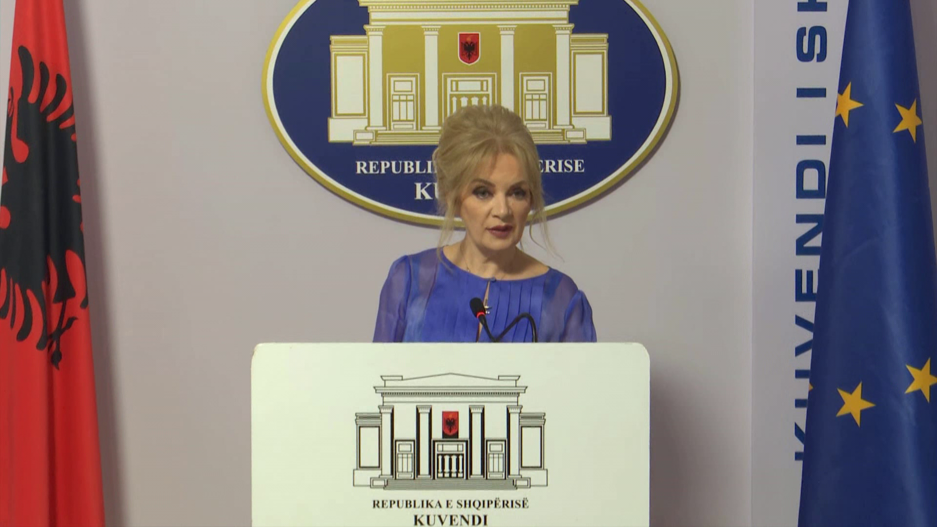 Miratimi i ligjit për barazinë gjinore, Luarasi: Krijon barazi dhe dinjitet. Nuk prek familjen, kush dezinformon nuk është në mbrojtje të saj