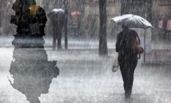 Moti i keq/ Tirana nën alarm për përmbytje, Bashkia apel qytetarëve: Shmangni lëvizjet e panevojshme