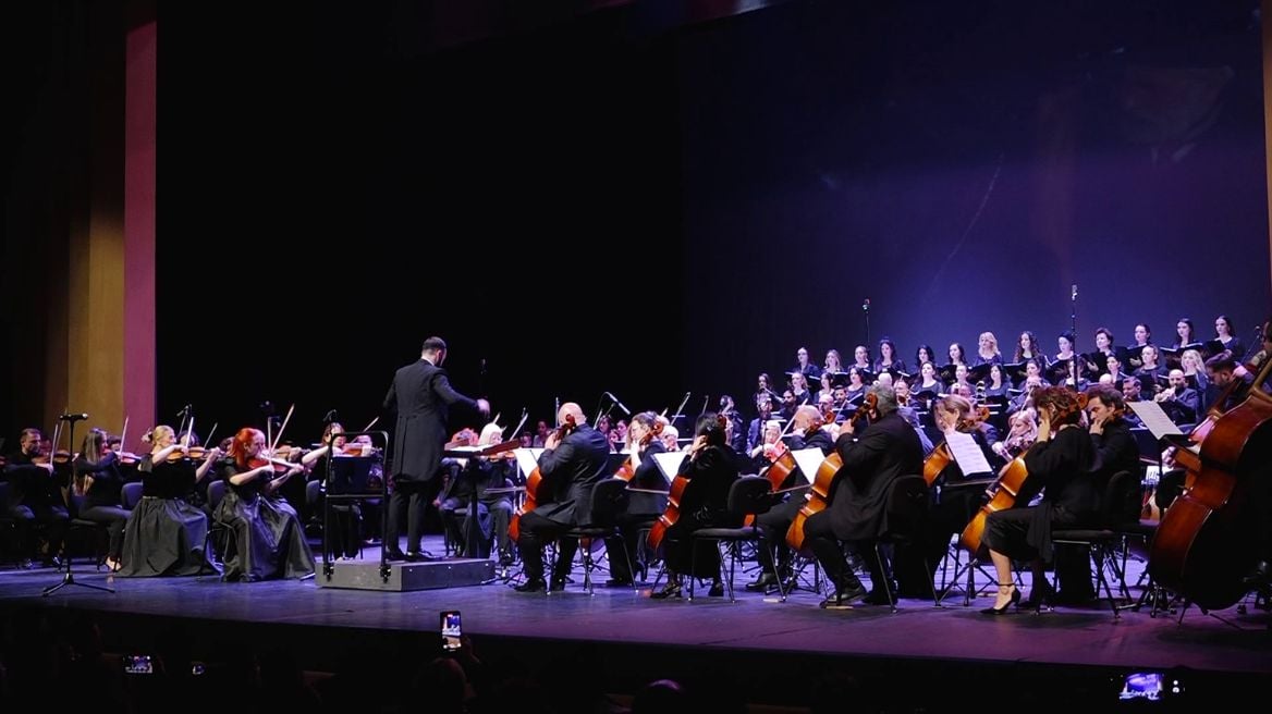 Muzika e filmave shqiptarë, koncert festiv në Teatrin Kombëtar që nderon kompozitorët e shquar shqiptarë