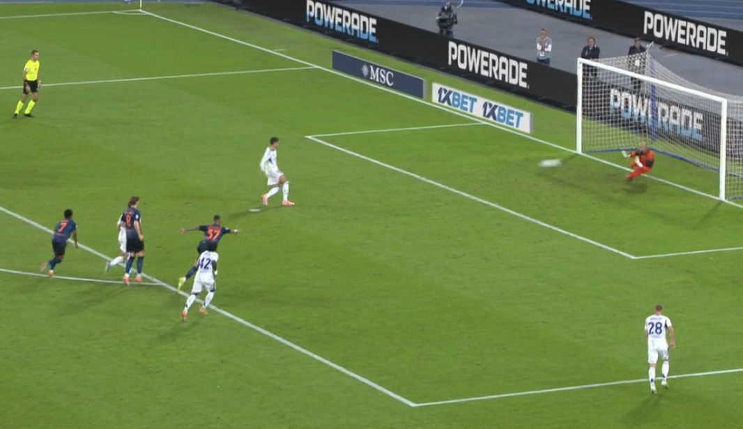 Napoli ndalet nga skuadra që po befason Serinë A, Roma, Milani e Interi janë gati të përfitojnë nga situata