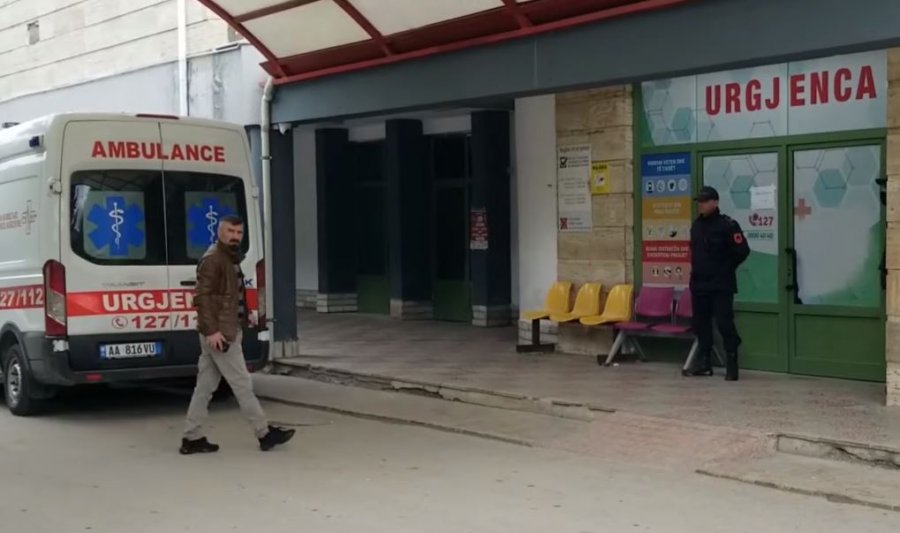 Ndërron jetë 48-vjeçarja në Korçë, djali akuzon mjekët: Nuk treguan kujdesin e duhur, e nxorën nga spitali