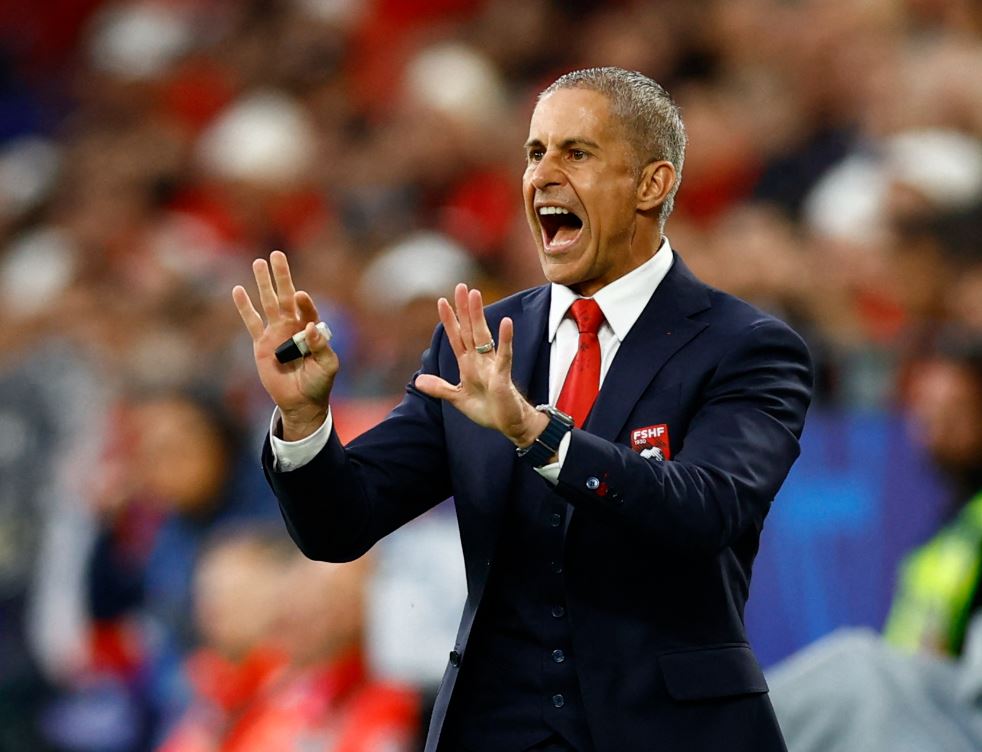 Në lojë faza “play-off” në Botëror, Sylvinho publikon listën për sfidat e nëntorit, i beson “gardës së vjetër”