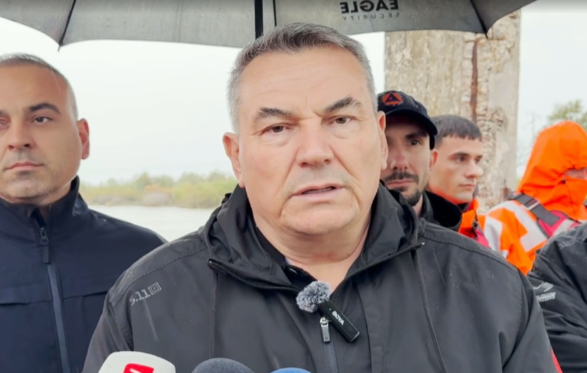 Nga e diela ulen reshjet/ Kreu i Emergjencave Civile: Nisim rehabilitimin e argjinaturave të dëmtuara