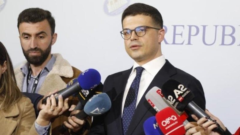 Ngjarja në Rinas: Në zonë nuk ndodhej ministri Vengu, por homologu malazez