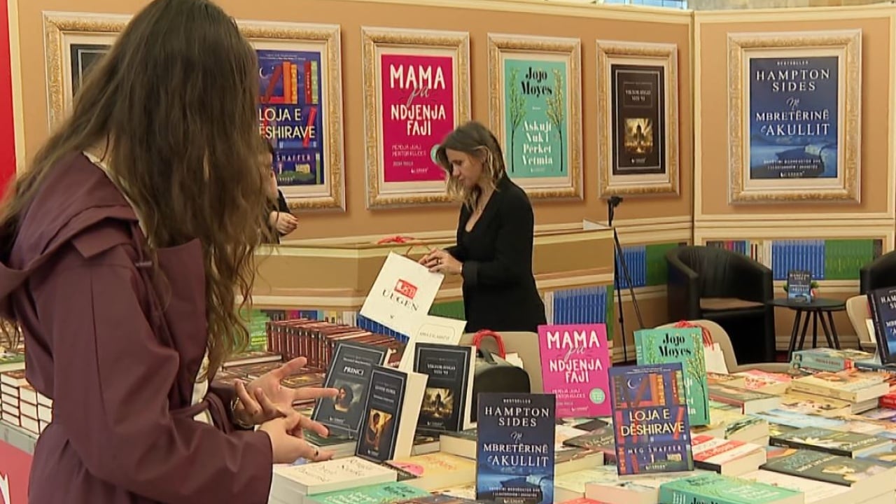 Nis Panairi i Librit në Tiranë/ Zhvillohet mes 13 dhe 17 nëntorit, përzgjidhen veprat më të mira për vitin 2025