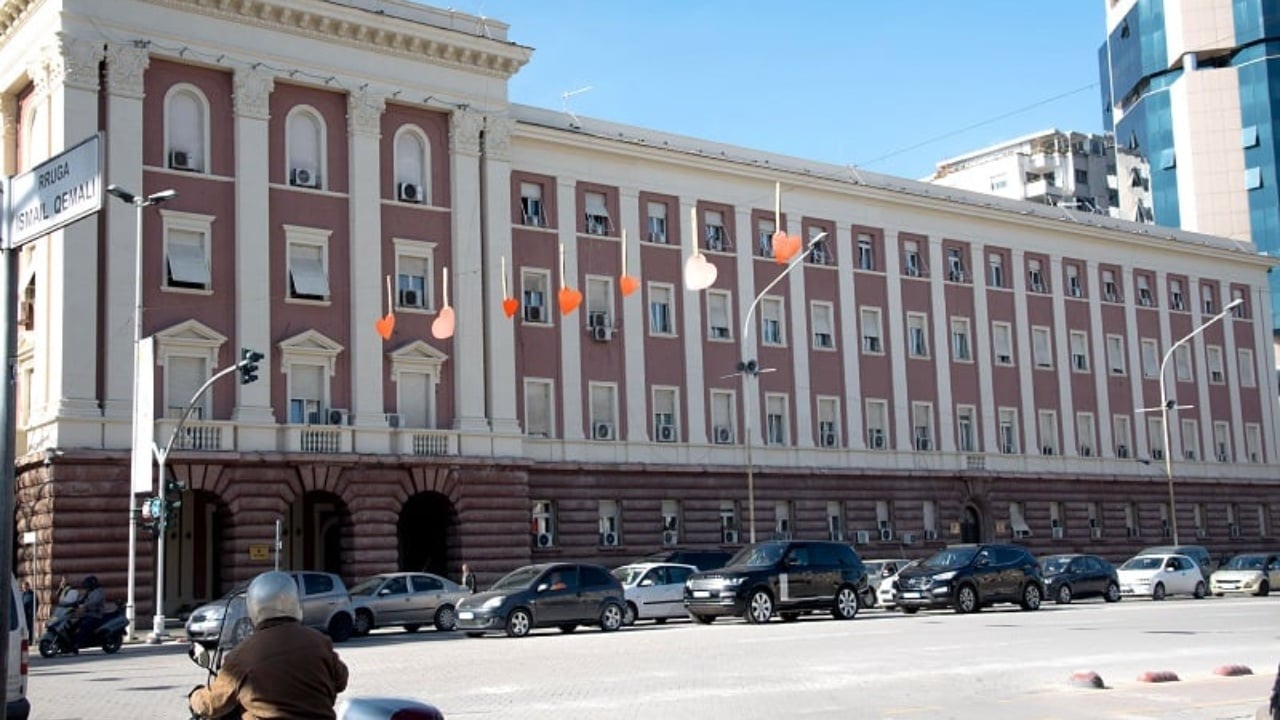 Nis sot punën Komisioni i Reformës Zgjedhore, në rend dite caktimi i numrit të ekspertëve teknikë, zbulohet roli i  OSBE/ODIHR dhe ‘Venecias’