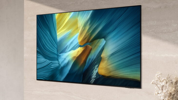 Një ekran si qendra e familjes. Televizori Samsung OLED nuk bën kompromise me figurën, ndërsa “rritet” bashkë me ju