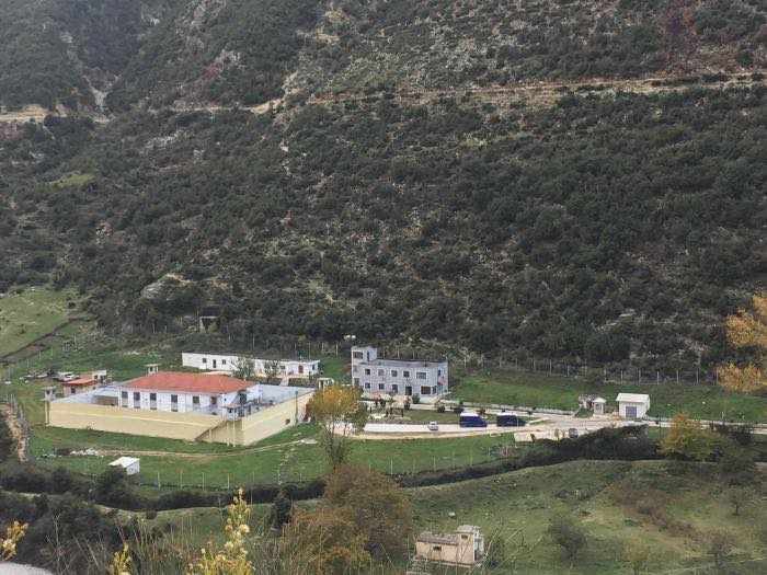 Një kryebashkiak demokrat, thirrje qeverisë: Mos e bëj këtë gafë me Burgun e Bençës!