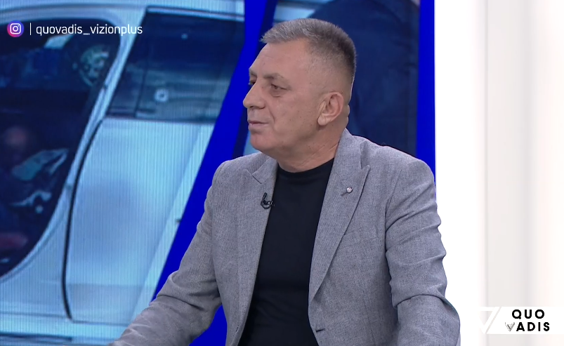 Një tjetër polic i përfshirë në një ngjarje kriminale, Hoxha: Ka emra shefash në borderotë e krimit, policia part-time punon për kriminelë