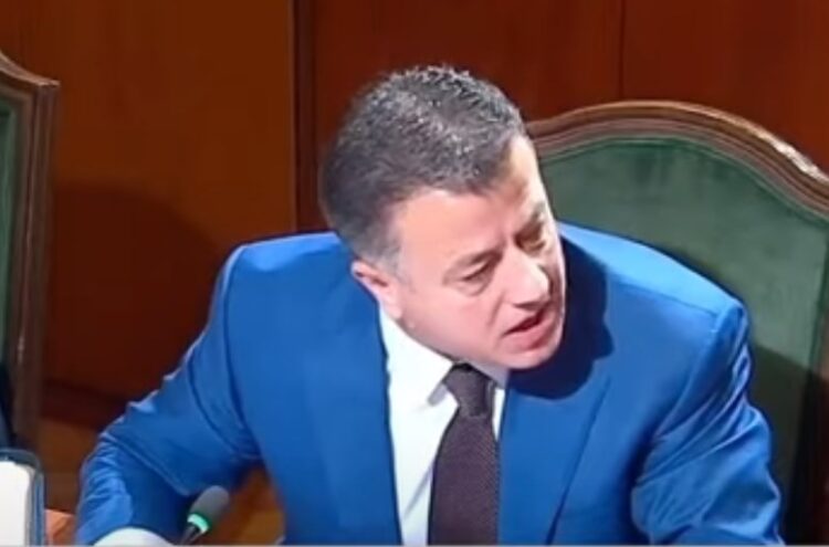 Noka përplaset me deputetin socialist: Kur digjej Delvina ti bëje poezi për partinë!