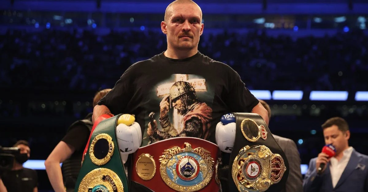 Oleksandr Usyk heq dorë nga titulli i kategorisë WBO, ja cili është kampioni i ri i botës