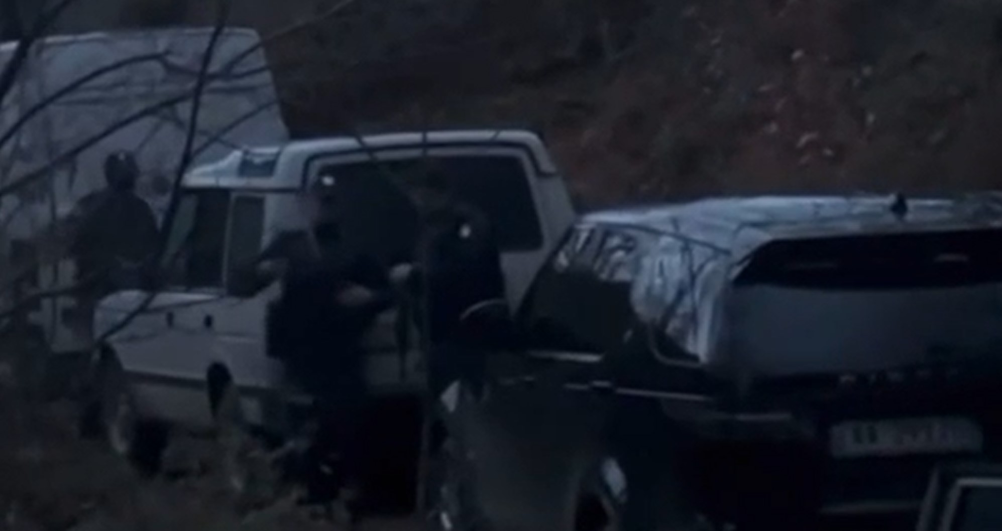 Operacioni në Orosh dalin detaje të reja: Dy të rrethuarit, të sapo kthyer nga Siria?