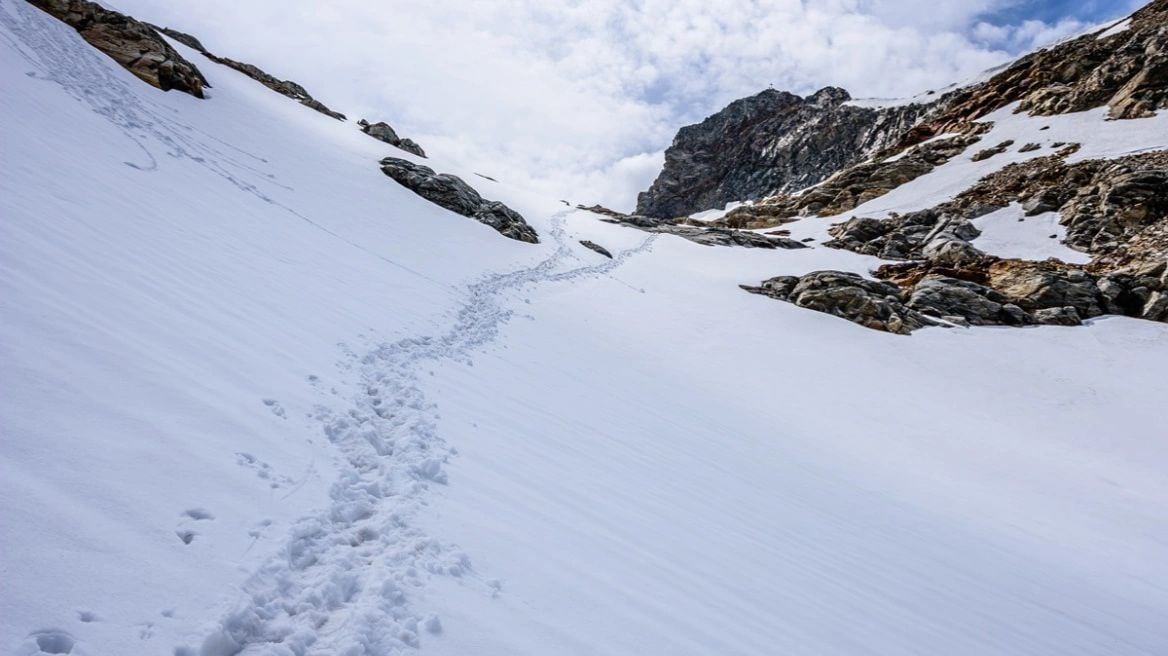 Orteku rrëmben dhjetëra skiatorë në Austri, 3 prej tyre mbeten të plagosur