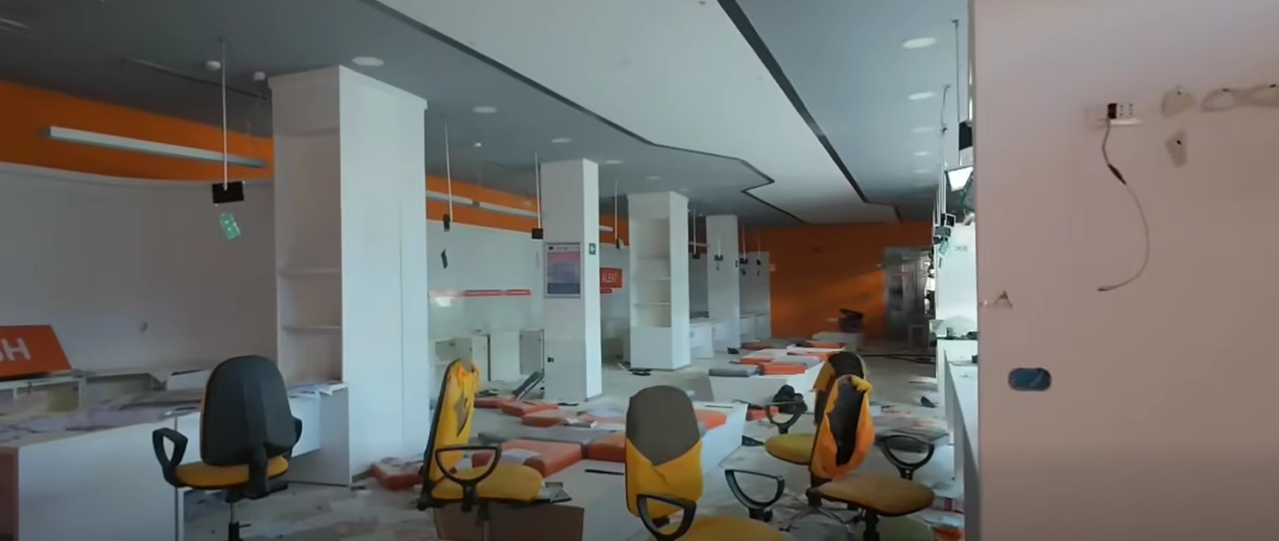 Pamje të turpshme/ Shihni si është shkatërruar qendra “ADISA” në Gjirokastër (ngjitur me komisariatin e policisë)