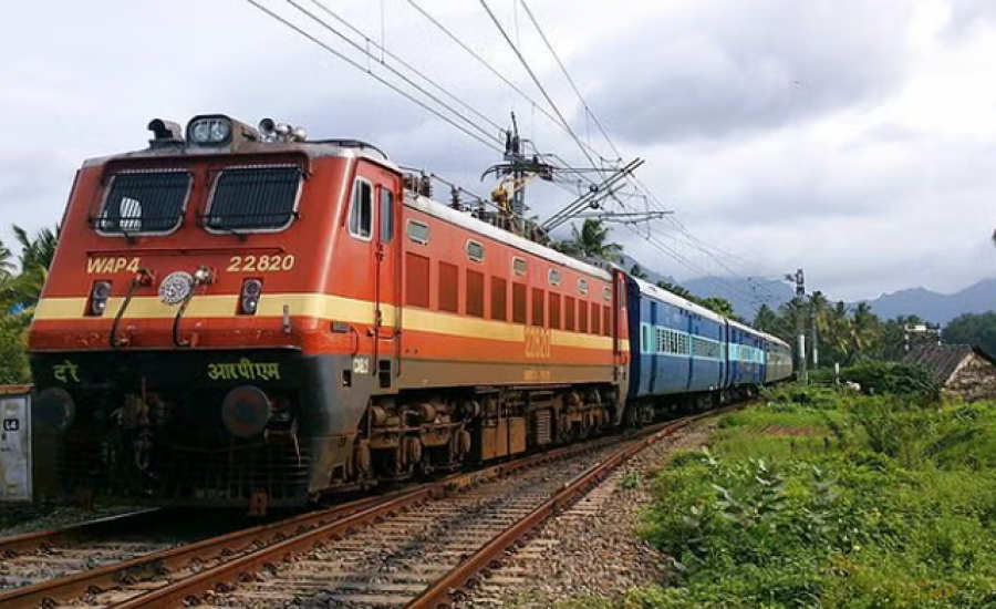 PAMJE/ Treni aksidenton për vdekje 6 gra