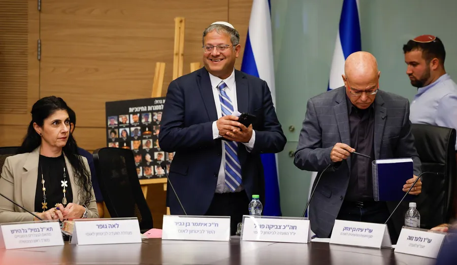 Pas rikthimit të pengjeve, Izraeli ashpërson qëndrimin ndaj terrorizmit: Projektligji për dënimin me vdekje kalon në komitet