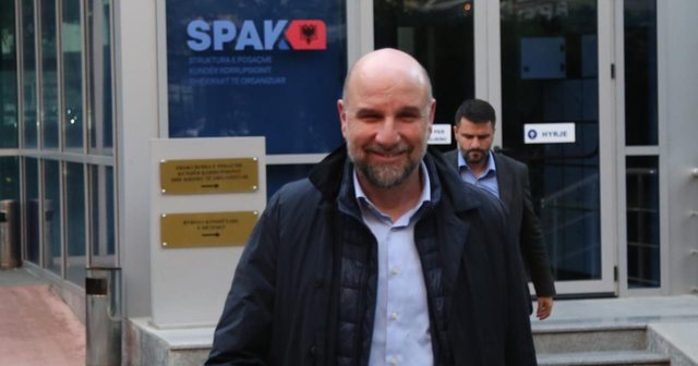 “Pas Sarandës e Divjakës, Dritan Agolli nis projektin turistik 2.4 mln € në Korçë”