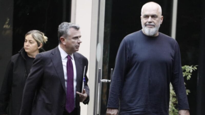 Përfundon mbledhja në selinë e PS-së, zbulohet çfarë i tha Rama deputetëve të Tiranës