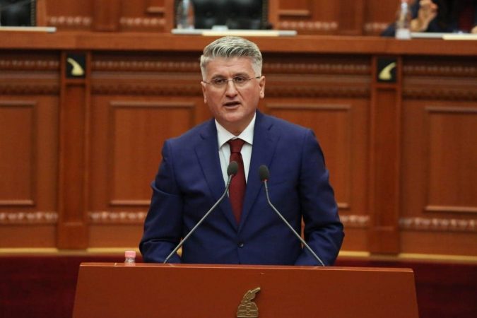 Përjashtimi i Berishës nga Kuvendi, Gjekmarkaj-socialistëve: Keni frikë nga të vërtetat e tij