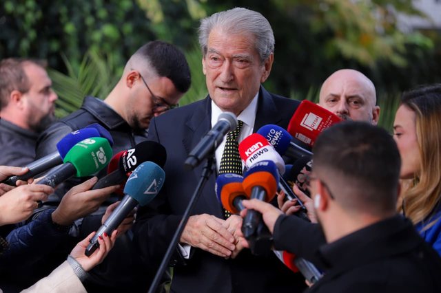 ‘Personifikimi i narkoshtetit’, Berisha akuza ndaj Irena Gjokës: E dëbuar nga Greqia si falsifikatore, Rama e mbron