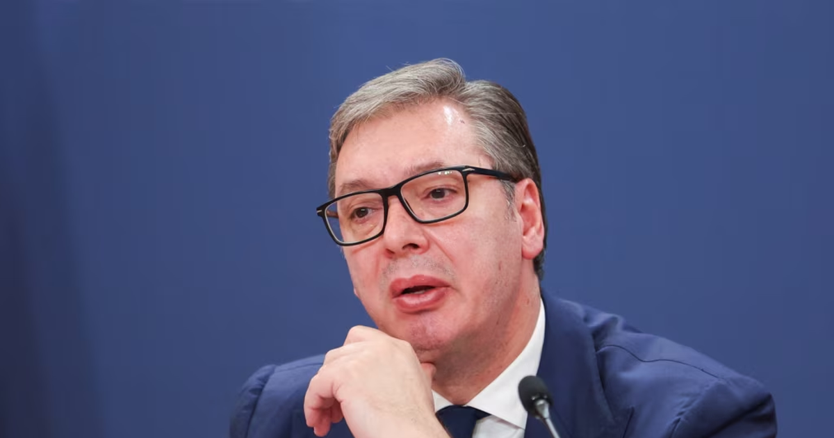 “Pjesë e grupit të snajperistëve”, reagon Vuçiç: Unë s’kam mbajtur kurrë pushkë, ishin mbajtëse të kamerës