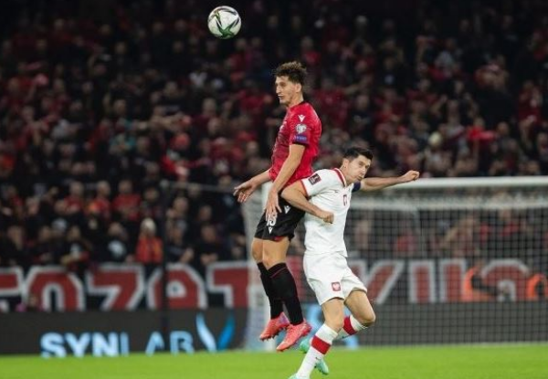 Play-off për Botërorin 2026/ Si Sylvinho “shkarkoi” trajnerin e Polonisë! Shqipëria 2 suksese në 15 takime kundër polakëve