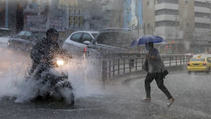 “Po afron stuhia”/ Institucionet në “këmbë”, Balluku: Jemi në gatishmëri për përballimin e situatës