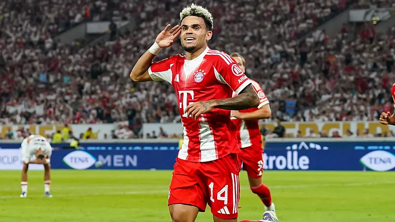 Po shkëlqen në sezonin e tij të parë me Bayern, sulmuesi Harry Kane e trajneri Kompani vlerësojnë Luis Diaz